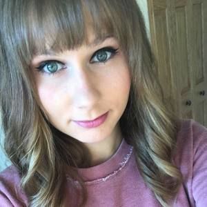 Meet your Posher, Lexi